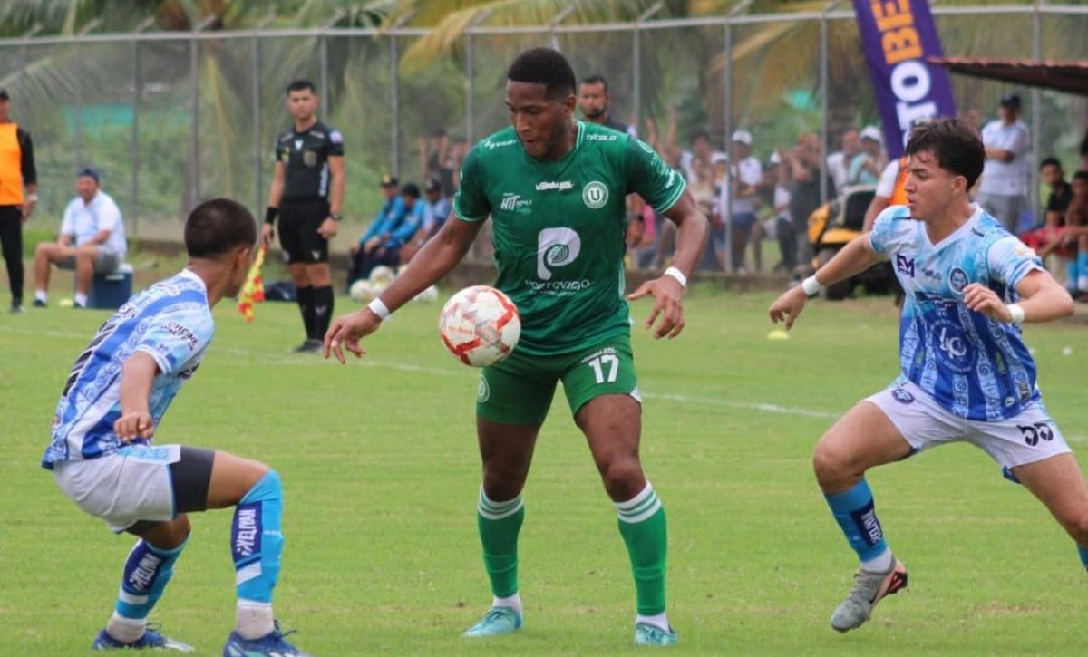 Liga de Portoviejo pierde invicto ante Grecia en Chone
