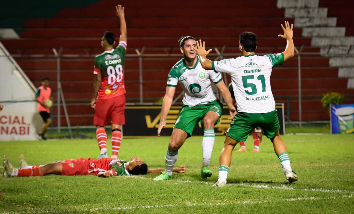 Liga de Portoviejo venció por 2-0 a Jipijapa FC y tiene un pie en la tercera fase