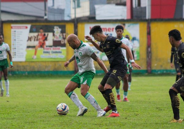 Liga de Portoviejo y LDU El Carmen disputan el liderato del Grupo A en Manabí