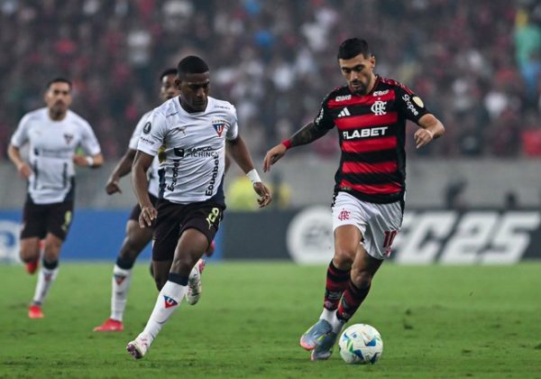 Liga de Quito cae ante Flamengo y buscará su pase a octavos ante Central Córdoba