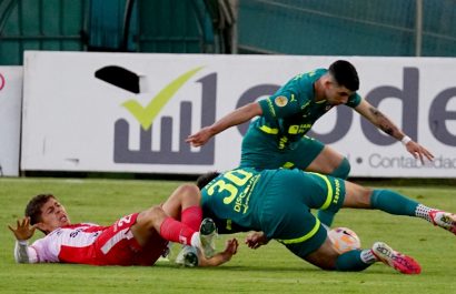 Liga de Quito golea a Técnico Universitario y lo condena al cuadrangular de descenso. (API)