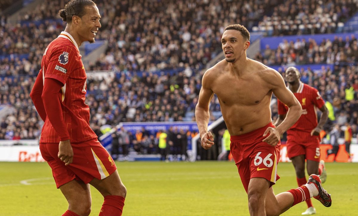Liverpool está a un punto del título de la Premier League tras el empate del Arsenal