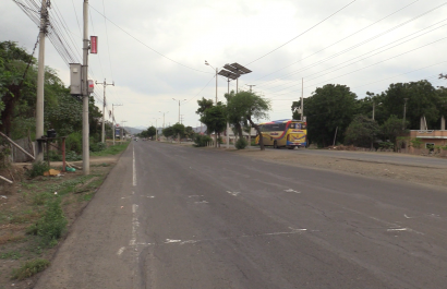 Lluvia leve en Portoviejo no afecta el tráfico vehicular este jueves 10 de abril