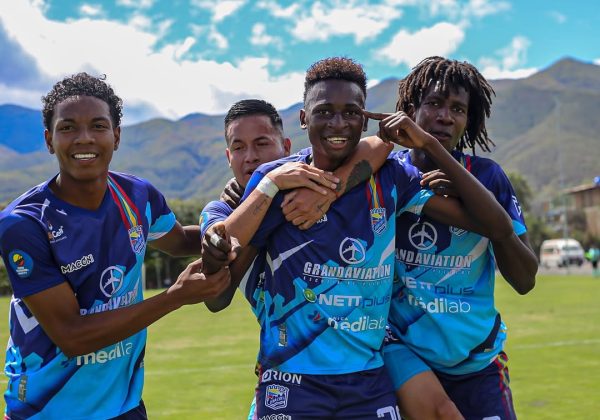 Loja City, el campeón juvenil que tendrá el desafío de medir a Liga de Portoviejo