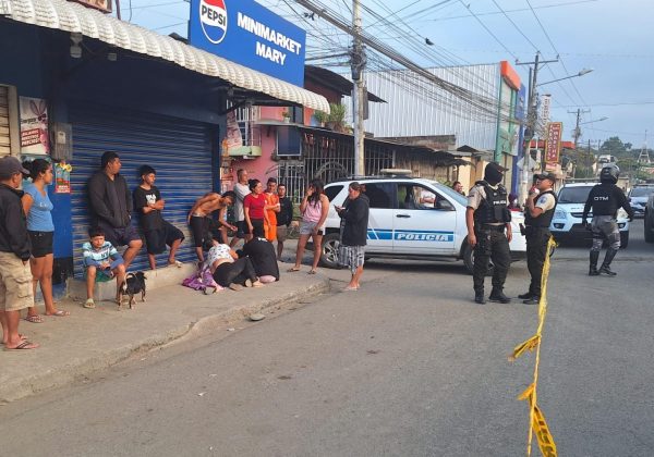 Los atentados registrados en las últimas horas en cinco cantones de Manabí dejaron dolor.