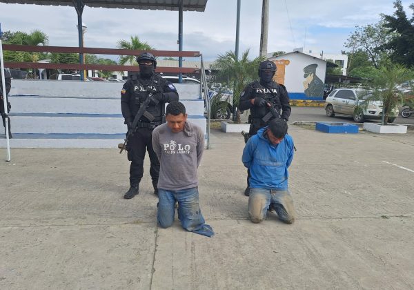 Los detenidos fueron presentados durante una rueda de prensa de la Policía Nacional, antes de ser puestos a órdenes judiciales.