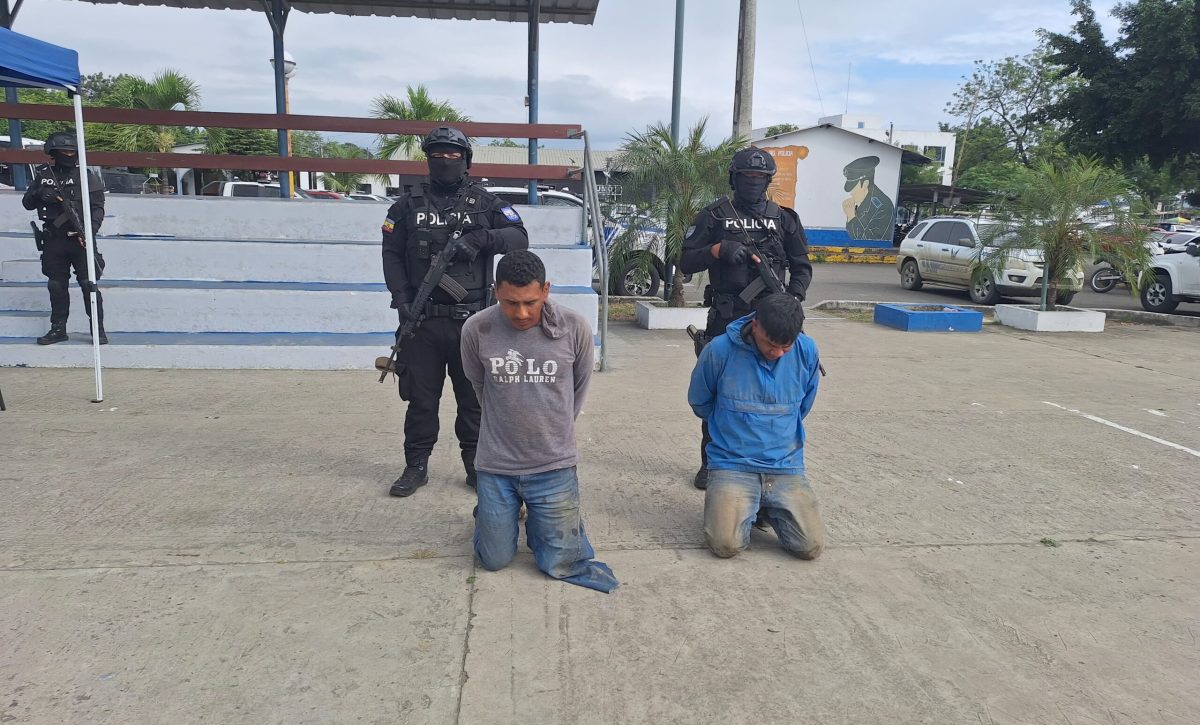 Los detenidos fueron presentados durante una rueda de prensa de la Policía Nacional, antes de ser puestos a órdenes judiciales.