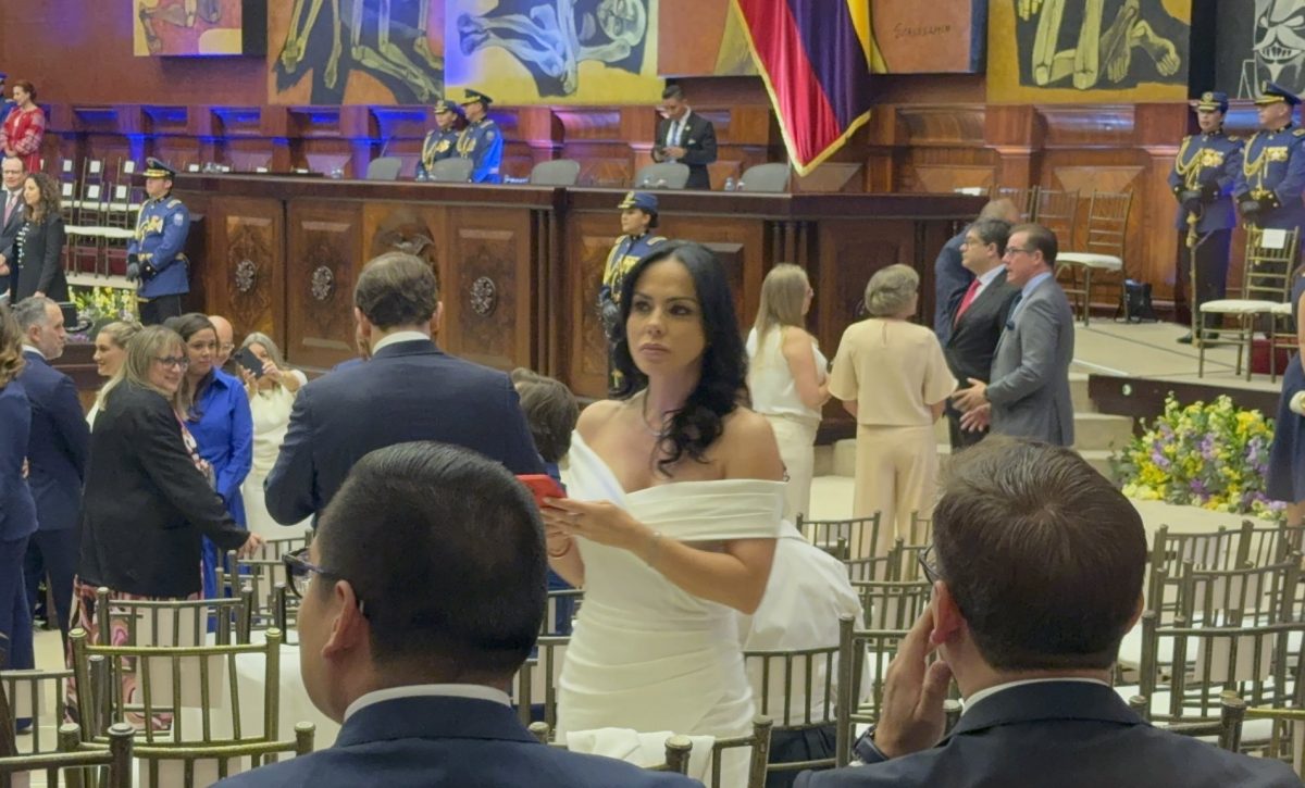 Los excorreístas Marcela Holguín y Fausto Jarrín asistieron a la posesión de Daniel Noboa en la Asamblea