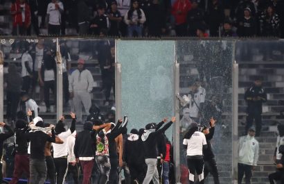 Los incidentes se dieron durante el partido entre Colo Colo y Fortaleza, por Copa Libertadores.