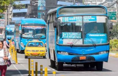 Los representantes del transporte público de Quito y la provincia de Pichincha suspenderán el servicio a partir de las 00h00 del lunes 15 de septiembre.