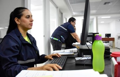 Los trabajadores del sector público tienen nuevas reglas en Ecuador. FOTO: Luis Moreira