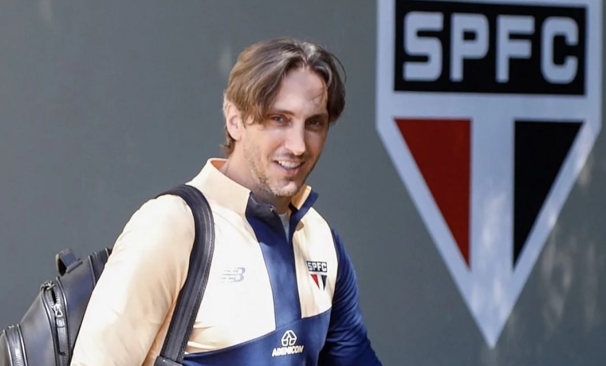 Luis Zubeldía, entrenador argentino, dejó de ser el director técnico del São Paulo FC, de Brasil, tras presentar su renuncia.