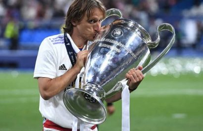 Luka Modrić, legendario centrocampista croata, confirmó su salida del Real Madrid al concluir su contrato tras el Mundial de Clubes en julio de 2025.