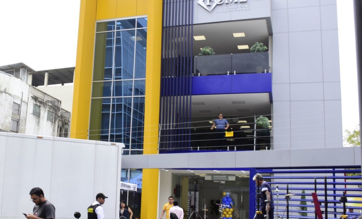 El nuevo edificio del Fondo de Cesantías del Magisterio manabita