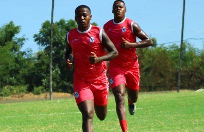 Jugadores del Manta FC durante un entrenamiento.