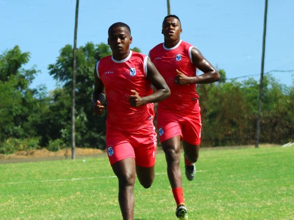 Jugadores del Manta FC durante un entrenamiento.