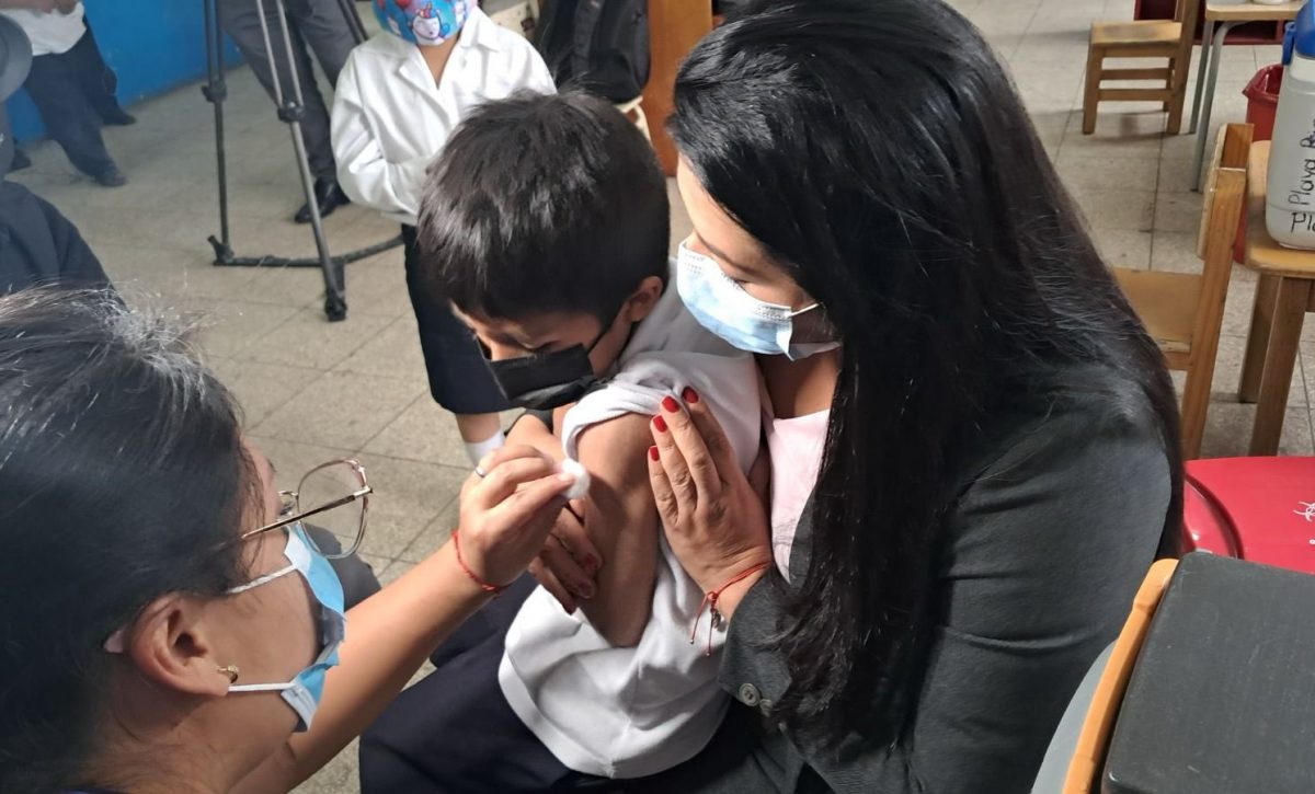 MSP amplía rango de edad para vacunación contra la tosferina en cuatro provincias ecuatorianas