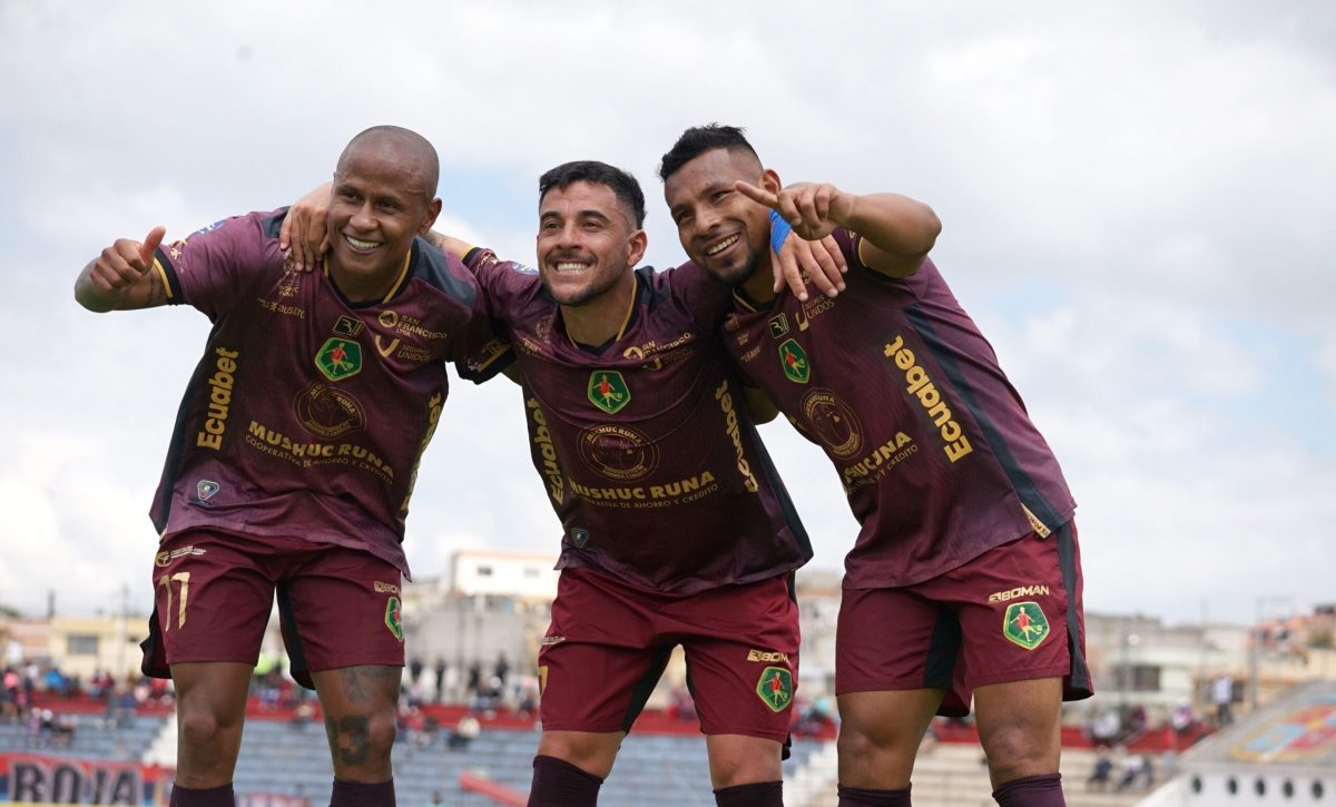 JUGADORES DE MUSHUC RUNA