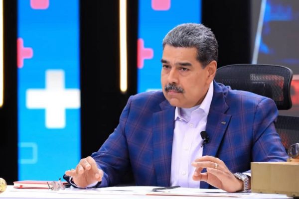 Maduro acusa a EE. UU., Colombia y Ecuador de enviar a la “mafia albanesa” para sabotear elecciones en Venezuela