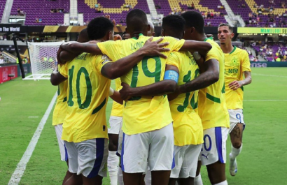 Mamelodi Sundowns vs Borussia Dortmund.