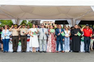 Manabí conmemora 201 Años de provincialización con 29 reconocimientos en sesión solemne
