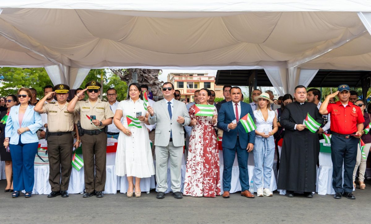 Manabí conmemora 201 Años de provincialización con 29 reconocimientos en sesión solemne