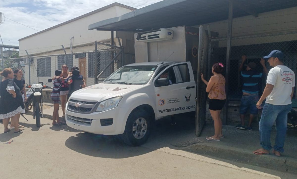 José Abraham Ramírez, fue asesinado a balazos frente a su casa en la parroquia Eloy Alfaro de Manta.