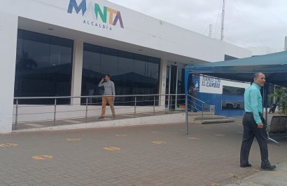 El Gobierno central asumió el control del tránsito en Manta tras detectar fallas en la gestión municipal. La Policía liderará las operaciones.