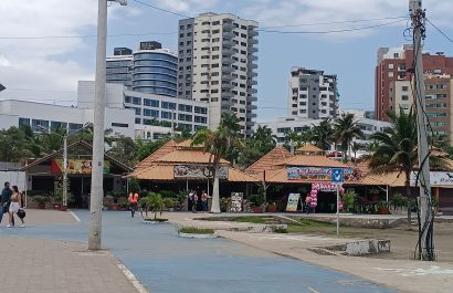 La inseguridad en Manta afecta de forma directa al turismo y al comercio, con disminución de visitantes y cancelación de eventos.