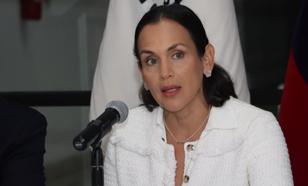 Manzano, ministra de Energía y Minas, anuncia 300 despidos en CELEC por fraude y optimización