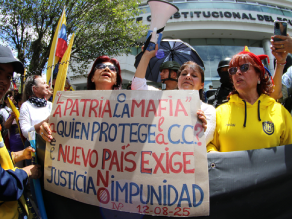 Este martes se desarrolló la protesta encabezada por Daniel Noboa contra la Corte Constitucional en Quito. FOTO: Api