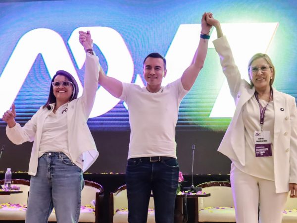 María José Pinto y Anabella Azín se convertirían en dos mujeres clave para el nuevo periodo de gobierno que presidirá Daniel Noboa Azín