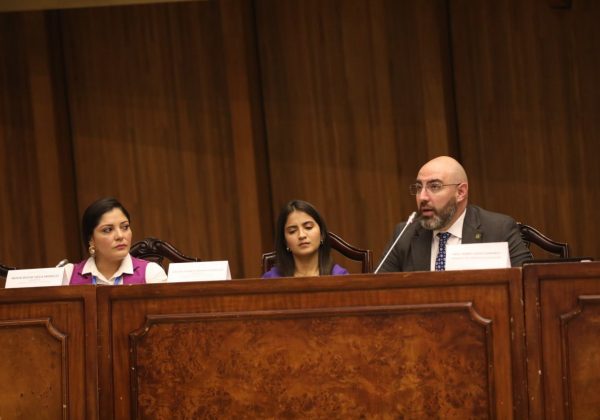 Mario Godoy presidente del Consejo de la Judicatura en el Salón José Mejía Lequerica. FOTO: Asamblea Nacional