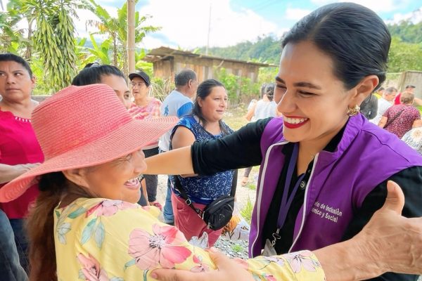 Más de 44 mil personas en Santo Domingo de los Tsáchilas dependen de bonos del MIES