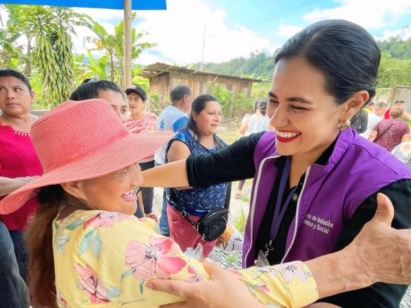 Más de 44 mil personas en Santo Domingo de los Tsáchilas dependen de bonos del MIES
