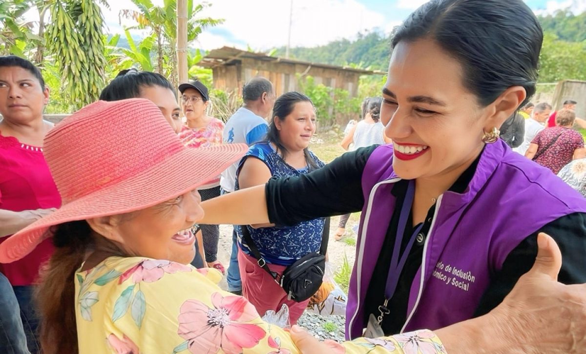 Más de 44 mil personas en Santo Domingo de los Tsáchilas dependen de bonos del MIES