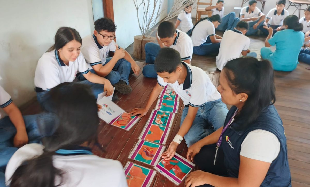 Más de 678 mil estudiantes reciben formación contra la violencia sexual y el embarazo adolescente