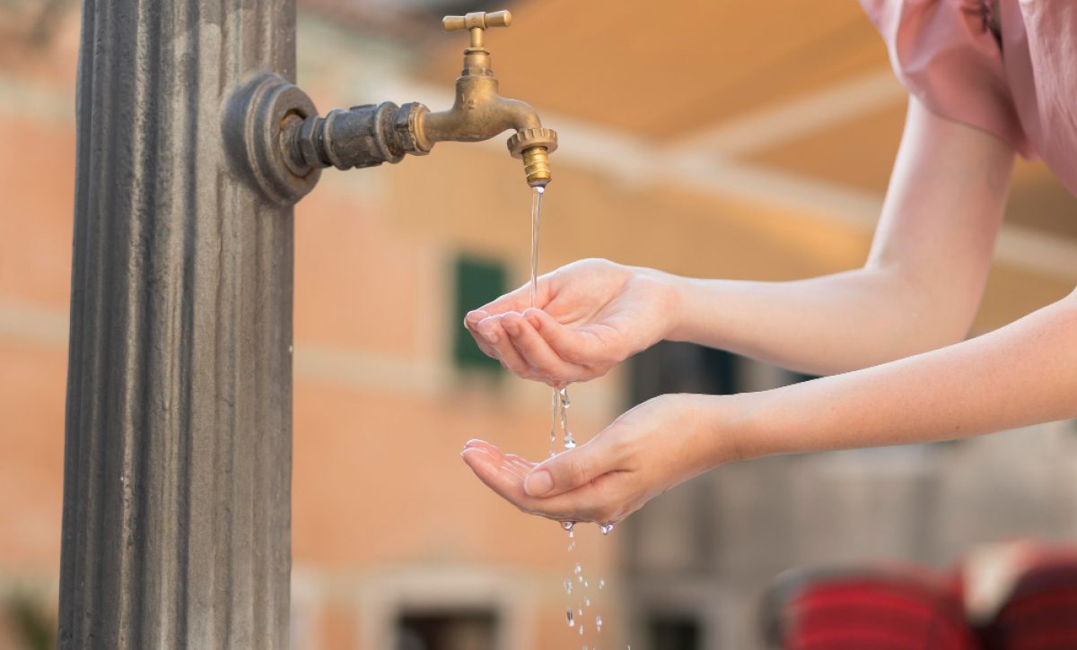 Más de 89.000 familias del sur de Quito no pagarán la planilla de agua de julio.