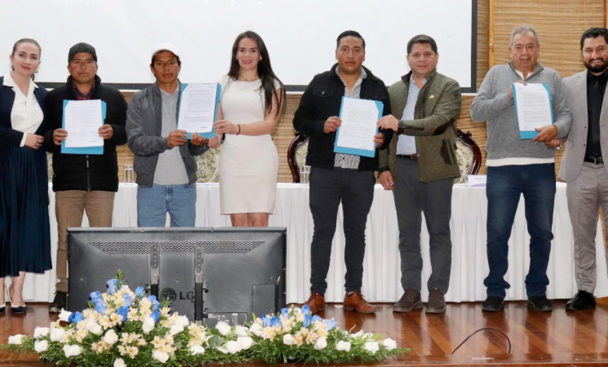 Más de mil 400 habitantes de la Sierra Centro se benefician con apoyo a la gestión del agua