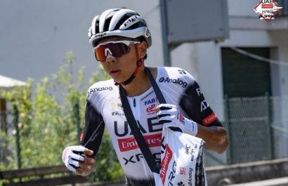 Mateo Ramírez finaliza en el puesto 29 en su debut con UAE Team Emirates