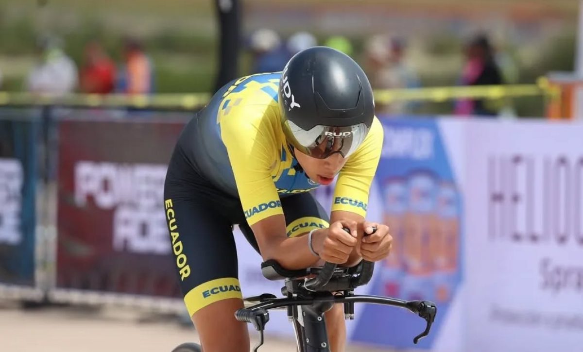 Mateo Ramírez inicia su carrera en Europa con UAE Team Emirates