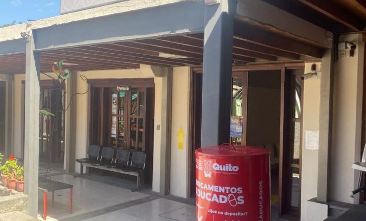 Medicinas caducadas Quito amplía red de contenedores para proteger salud y medio ambiente