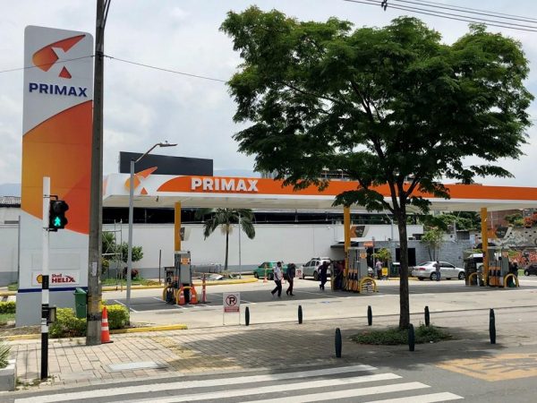 Medio Oriente adquiere 2,185 gasolineras de Primax, incluyendo 245 en Ecuador