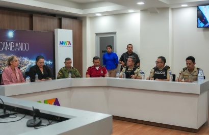 Mesa de Seguridad de Manta durante la tarde de este viernes 18 de julio.