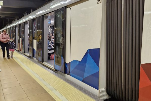 Metro de Quito implementa apertura manual de puertas en horarios de baja demanda