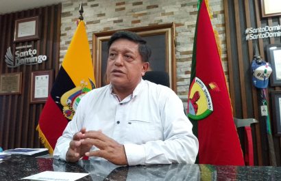 "Mi apoyo a Noboa es por el bienestar de Santo Domingo, no por dependencia", asegura el alcalde Wilson Erazo