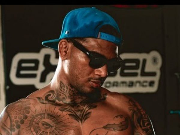 Michael Morales peleador ecuatoriano de la UFC