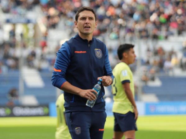 Miguel Bravo, entrenador ecuatoriano
