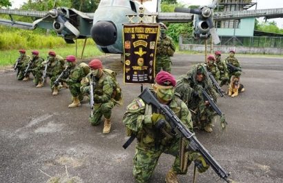 Militares de Fuerzas Especiales se incorporaron a las operaciones en la frontera de las provincias de Orellana y Sucumbíos.