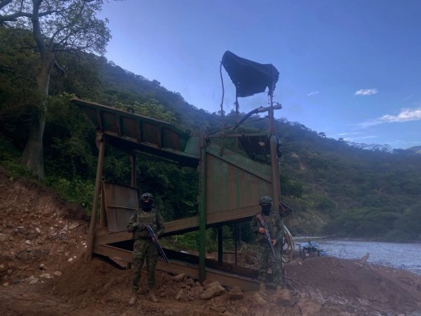 Minería Ilegal en Ecuador más de 350 focos activos amenazan la economía y el medio ambiente
